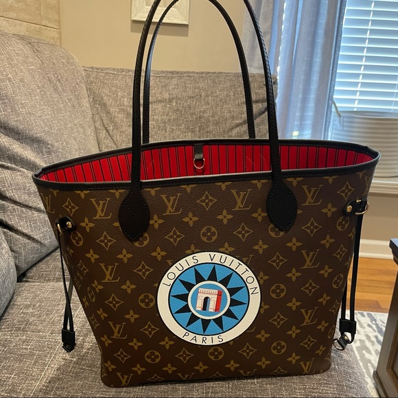 LV World Tour Neverfull MM - Picture 2 of 9